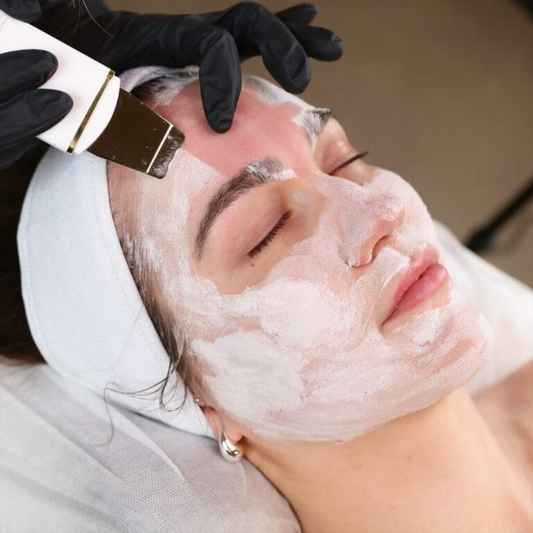 Facial Treatments in Scottsdale at DAELA
