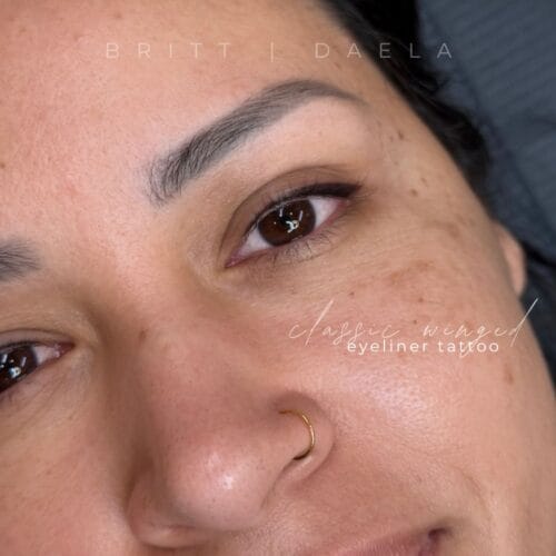 Classic & Winged Eyeliner Tattoo by Britt at DAELA